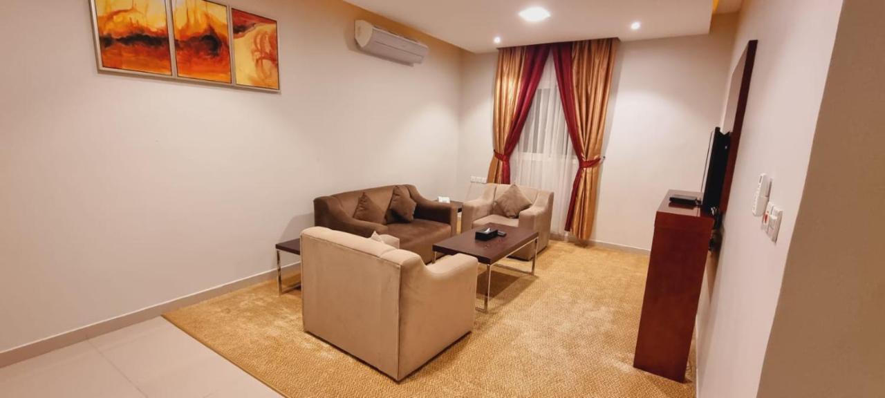 Raoum Inn Sakaka Esterno foto