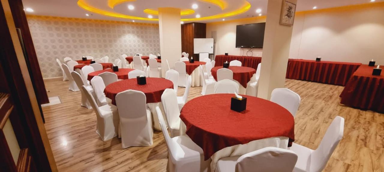 Raoum Inn Sakaka Esterno foto